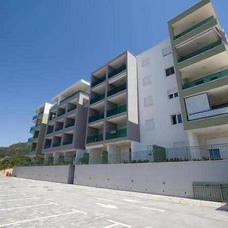 Maglica 2 Makarska